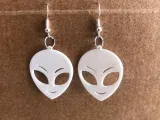 EARRING ALIEN FACE PENDANT-0
