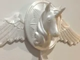UNICORN WALL HANGER (MOVING WINGS)-0