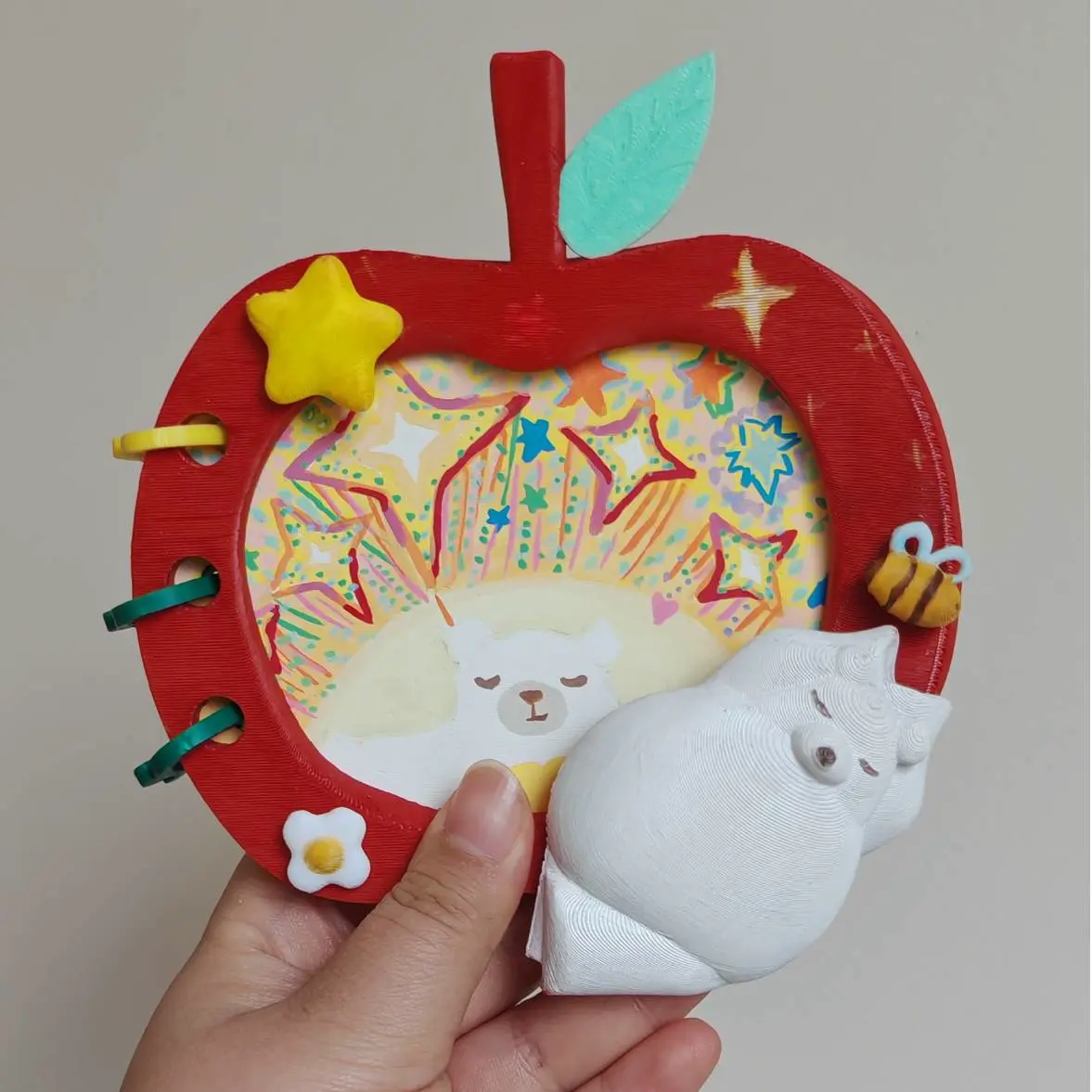 Apple-shaped notebook cover