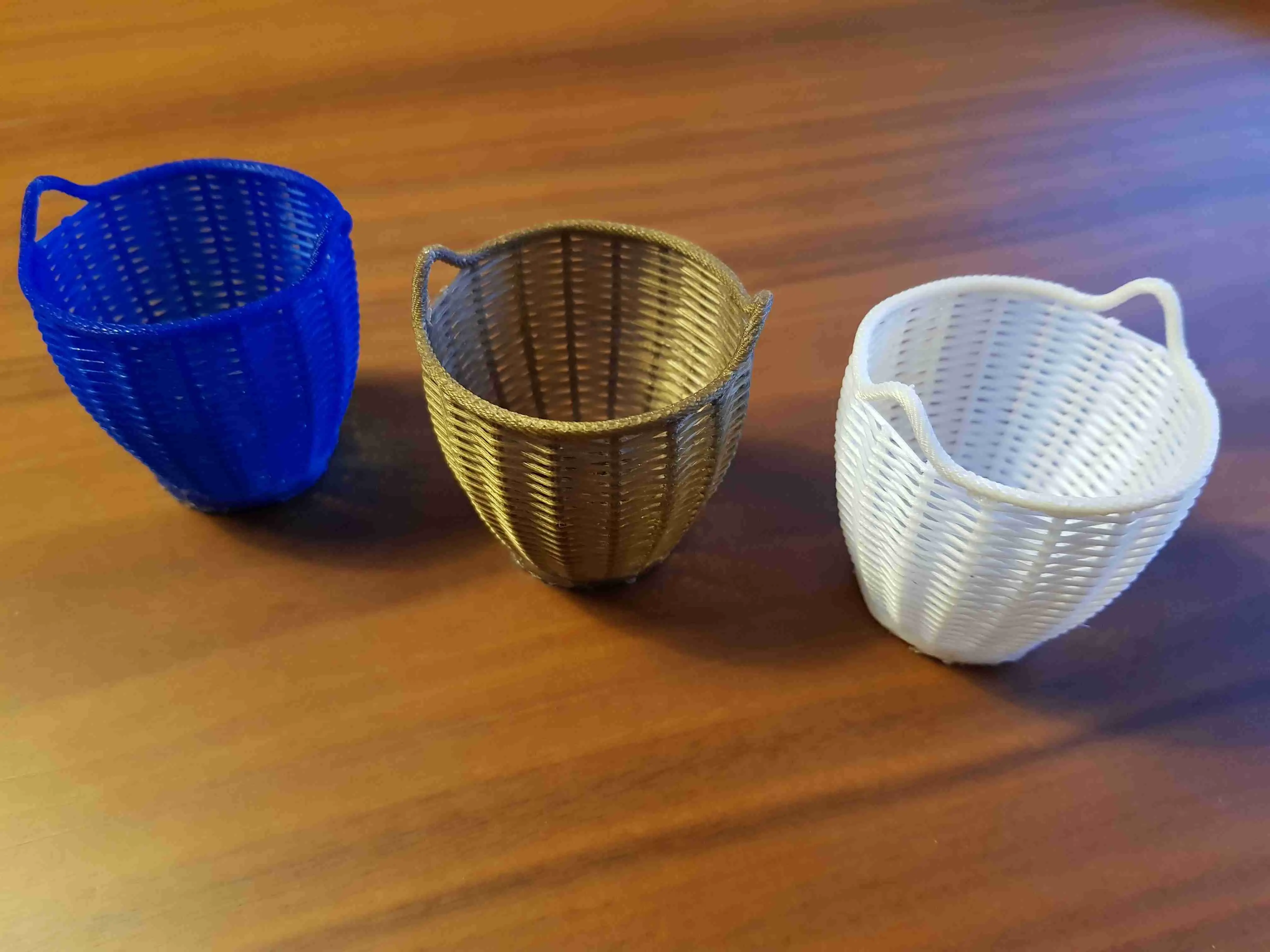 SET OF BASKETS