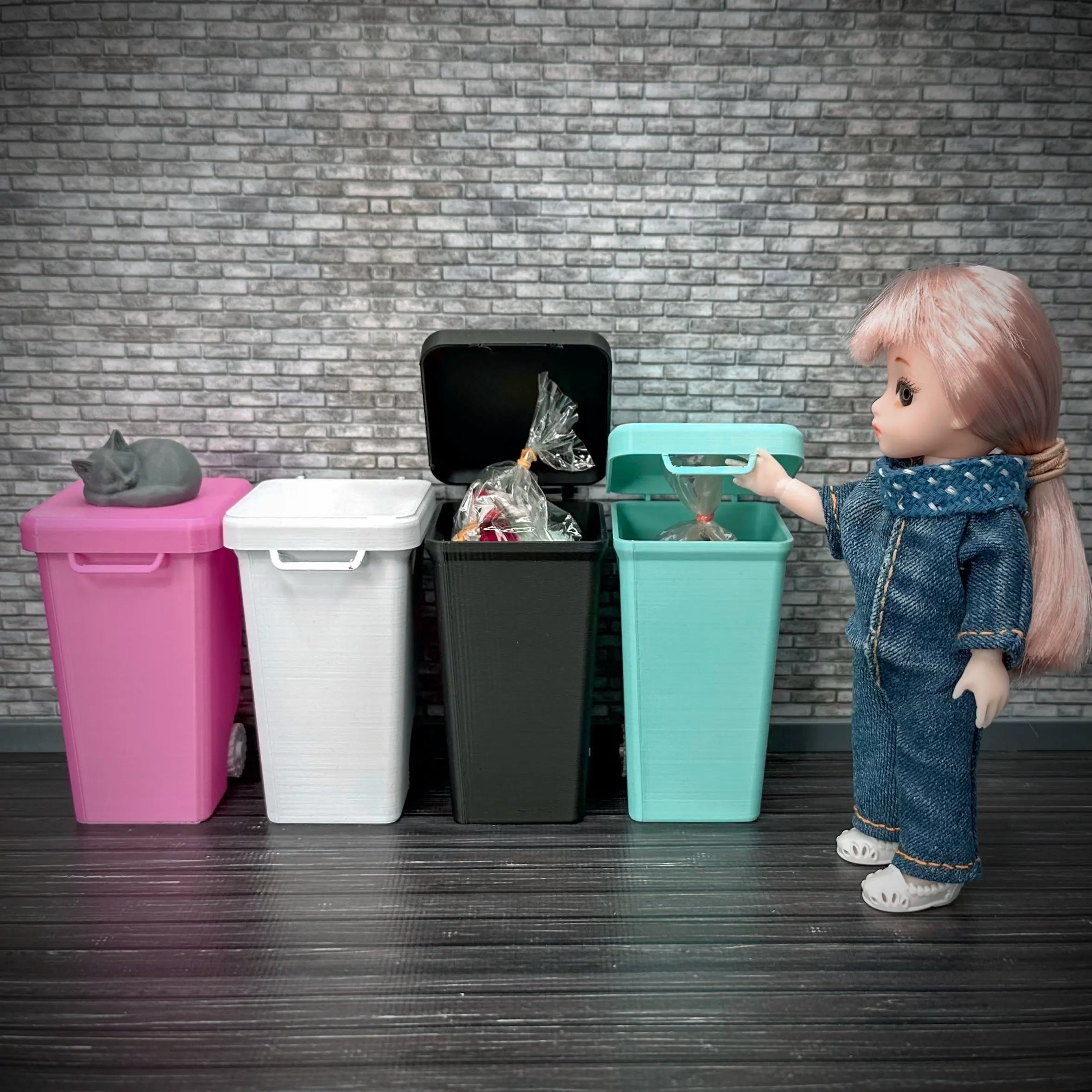 1:12 Scale Miniature Street Trash Bin