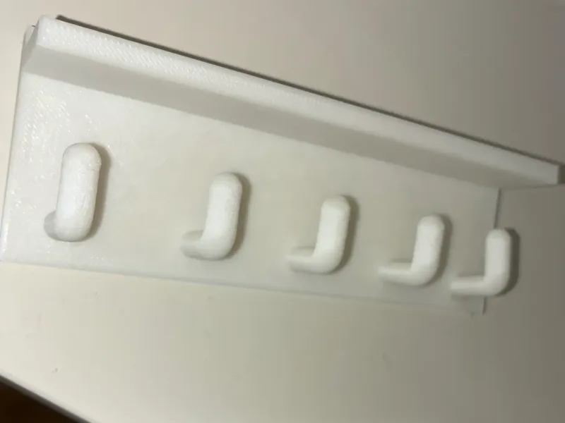 Simple key holder