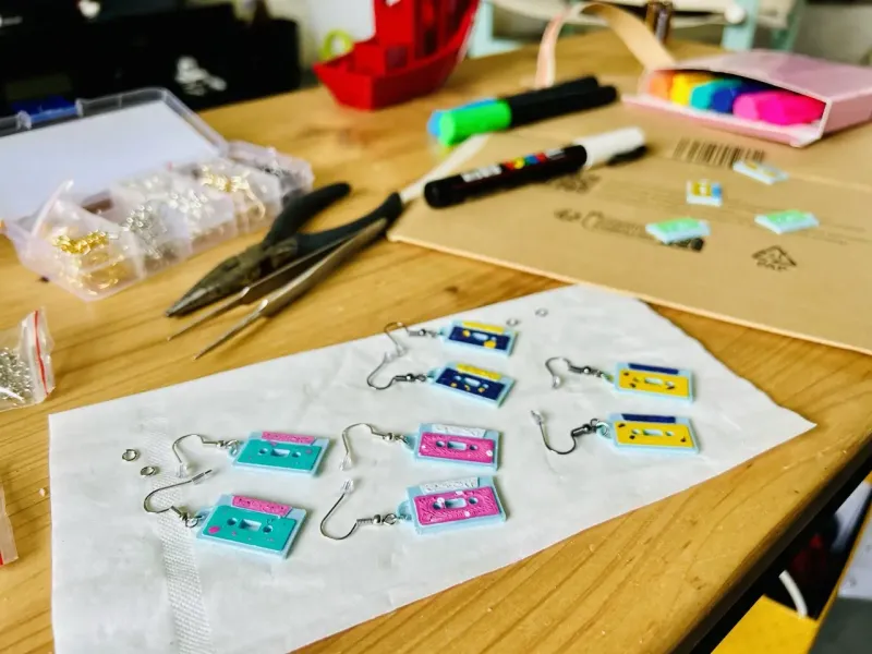 80's cassette earring