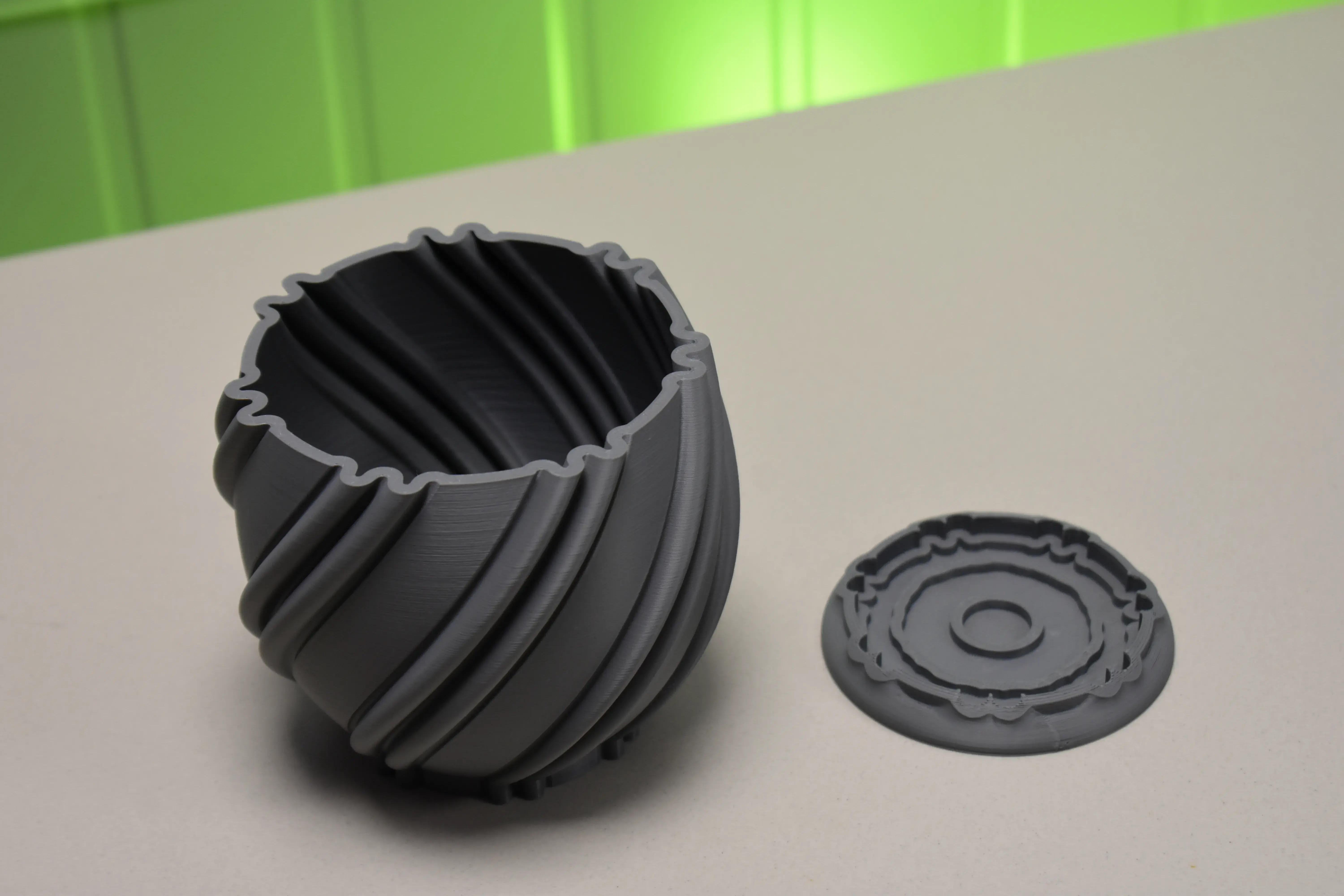 Flower pot V5_56-100%