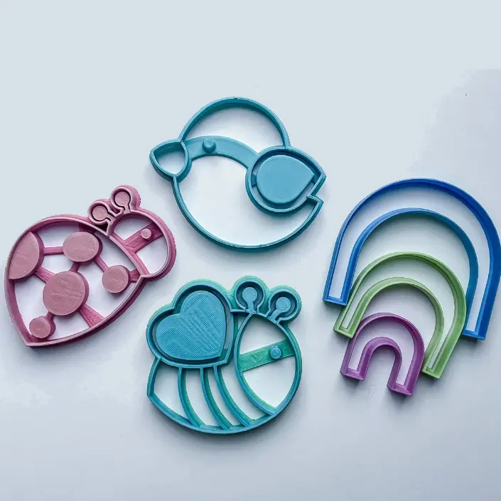JEU D'EMPORTE-PIÈCES POUR BISCUITS FONDANTS ET PÂTE À MODELER SENSORIELLE