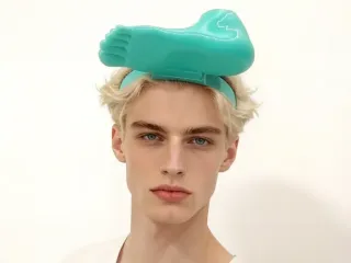 Foot-shaped Sun Hat 脚掌遮阳帽