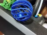 There is a ball in the sphere (cat game)-0