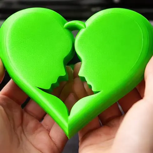 Heart to Heart – 3D Printed Valentine's Day Heart Pair
