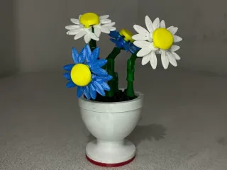 Build a Daisy Flower - LEGO Inspired
