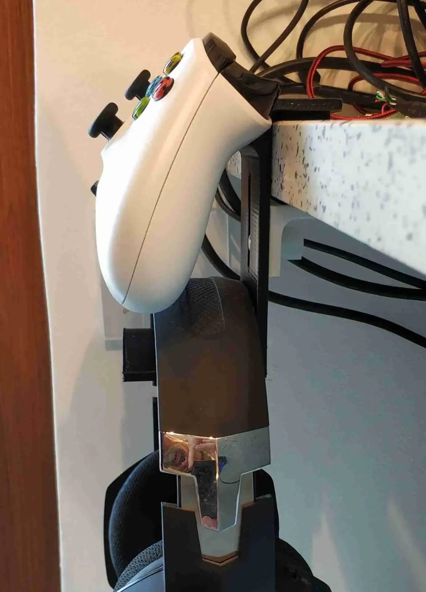 Xbox one - Supporto per cuffie e pad
