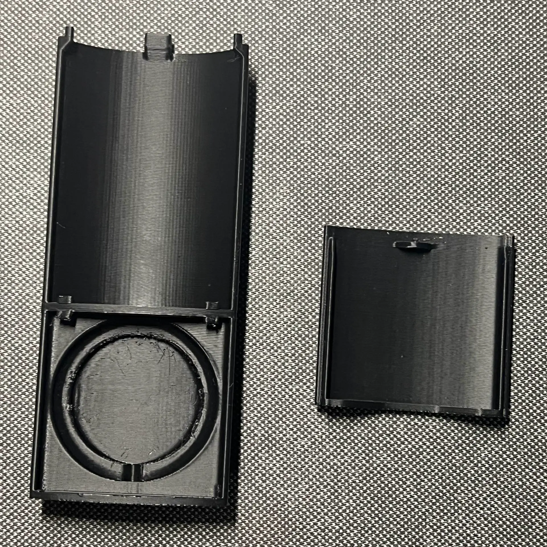 Xiaomi TV Remote Battery cover with Air Tag