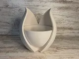 Blooming Tulip Planter-1