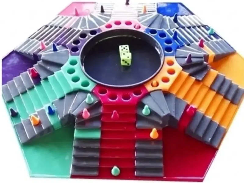 Parchis: Customizable 3D Printable Board Game · Parchís: Tab