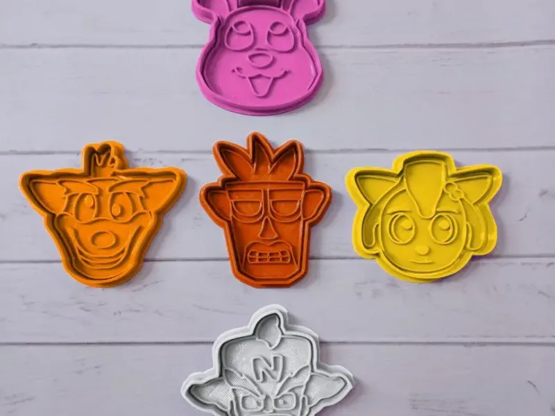 CRASH BANDICOOT CORTANTE DE GALLETAS