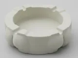 Cinzeiro bunda-1