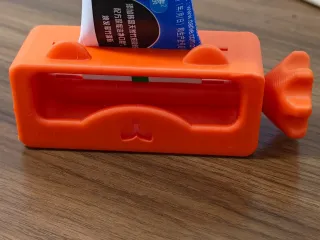 Toothpaste dispenser