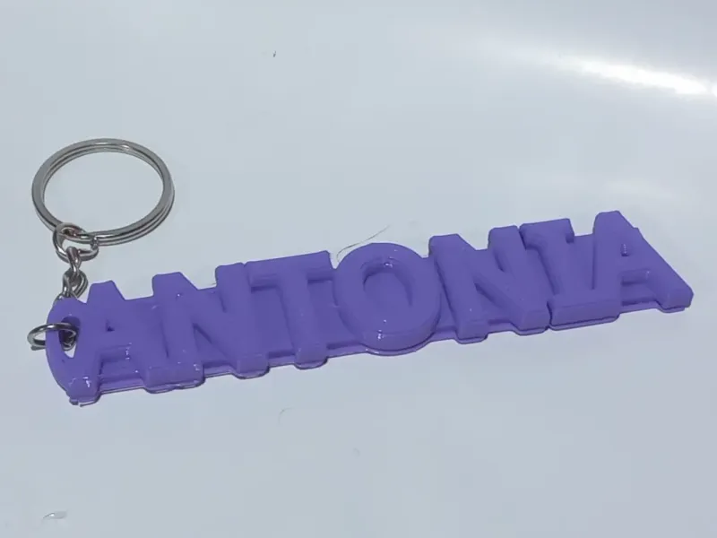 Antonia isimli anahtarlık