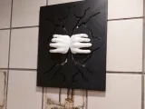 CRAWLING HANDS WALL DECOR-0