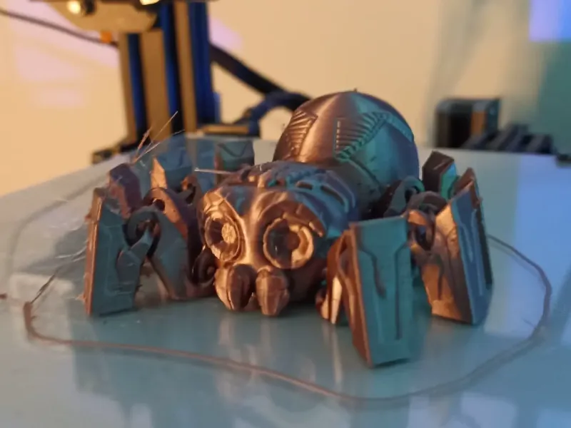 baby spider T-8000
