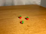 Mini Strawberry-1