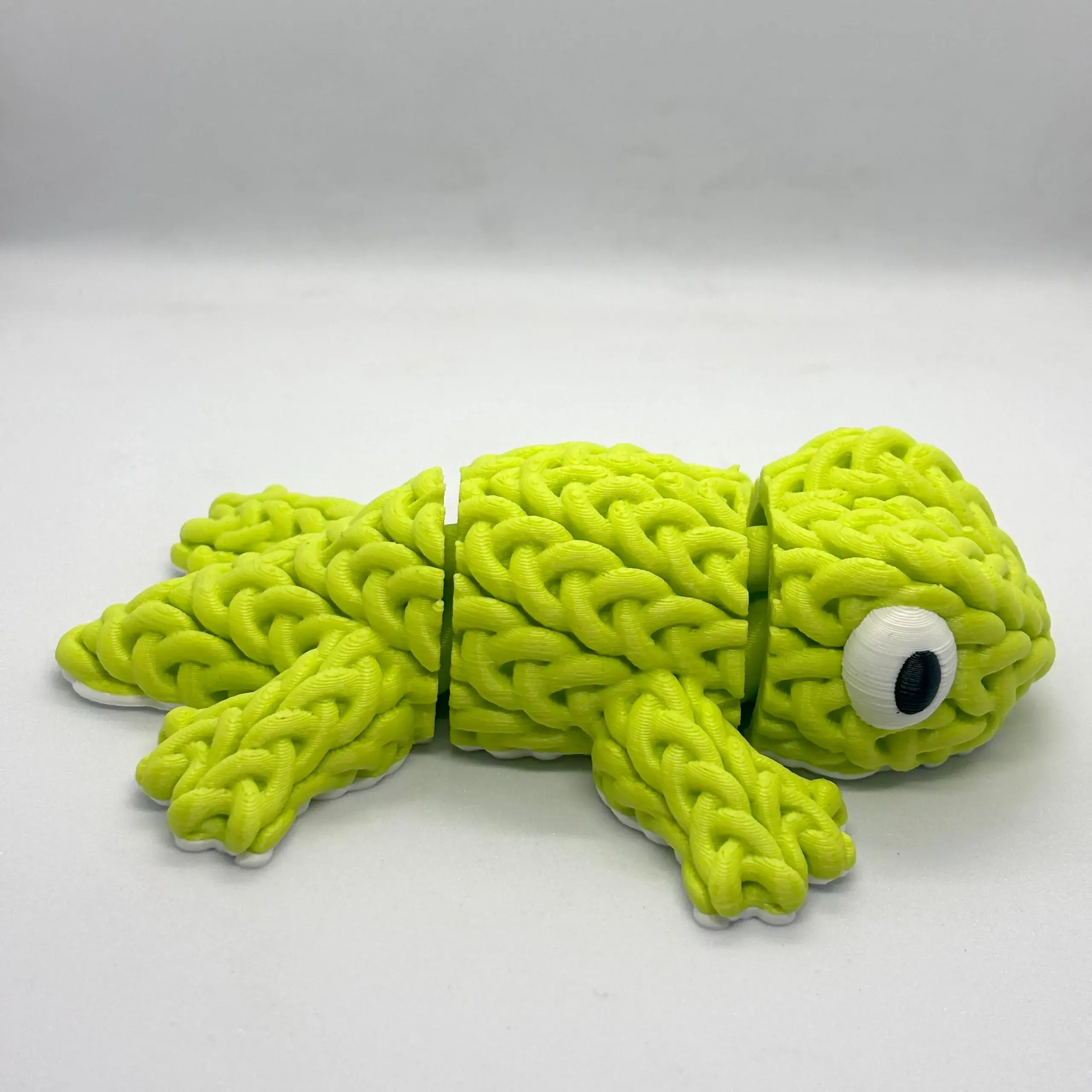 Knitted Flexi Gecko