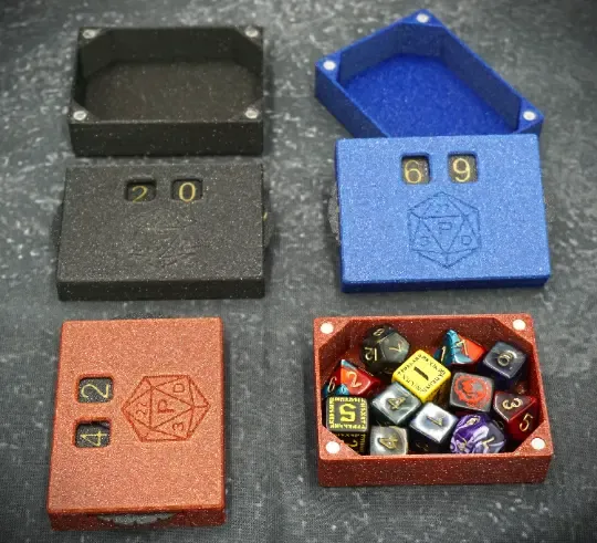 Life Counter Dice Box with Magnets
