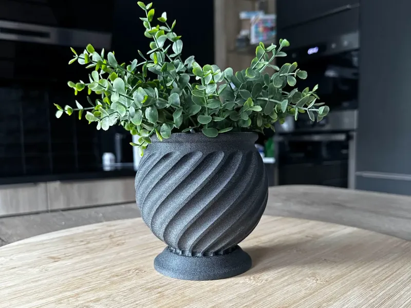 Flower pot design