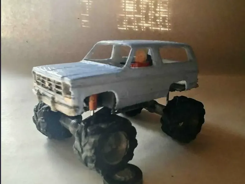 blazer crawler 1/64 scale