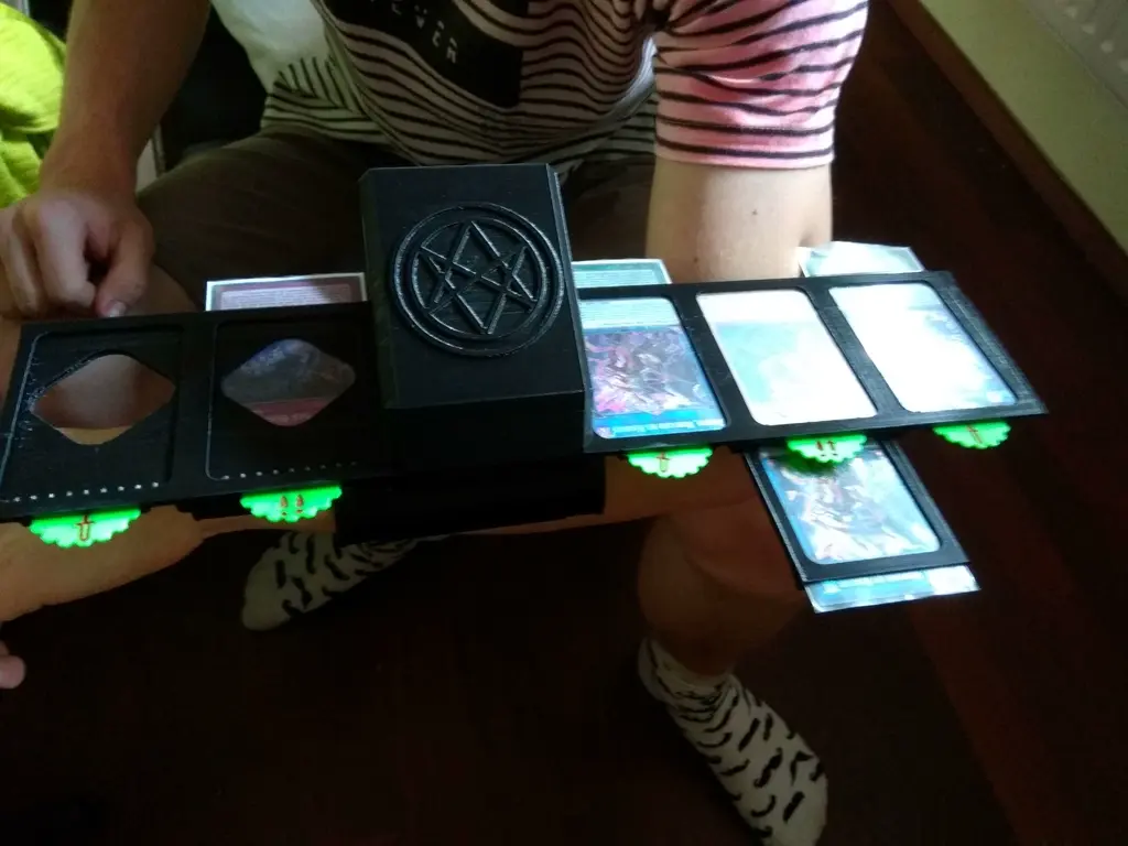 Yu-Gi-Oh Duel Disc (master rules 5 and below)