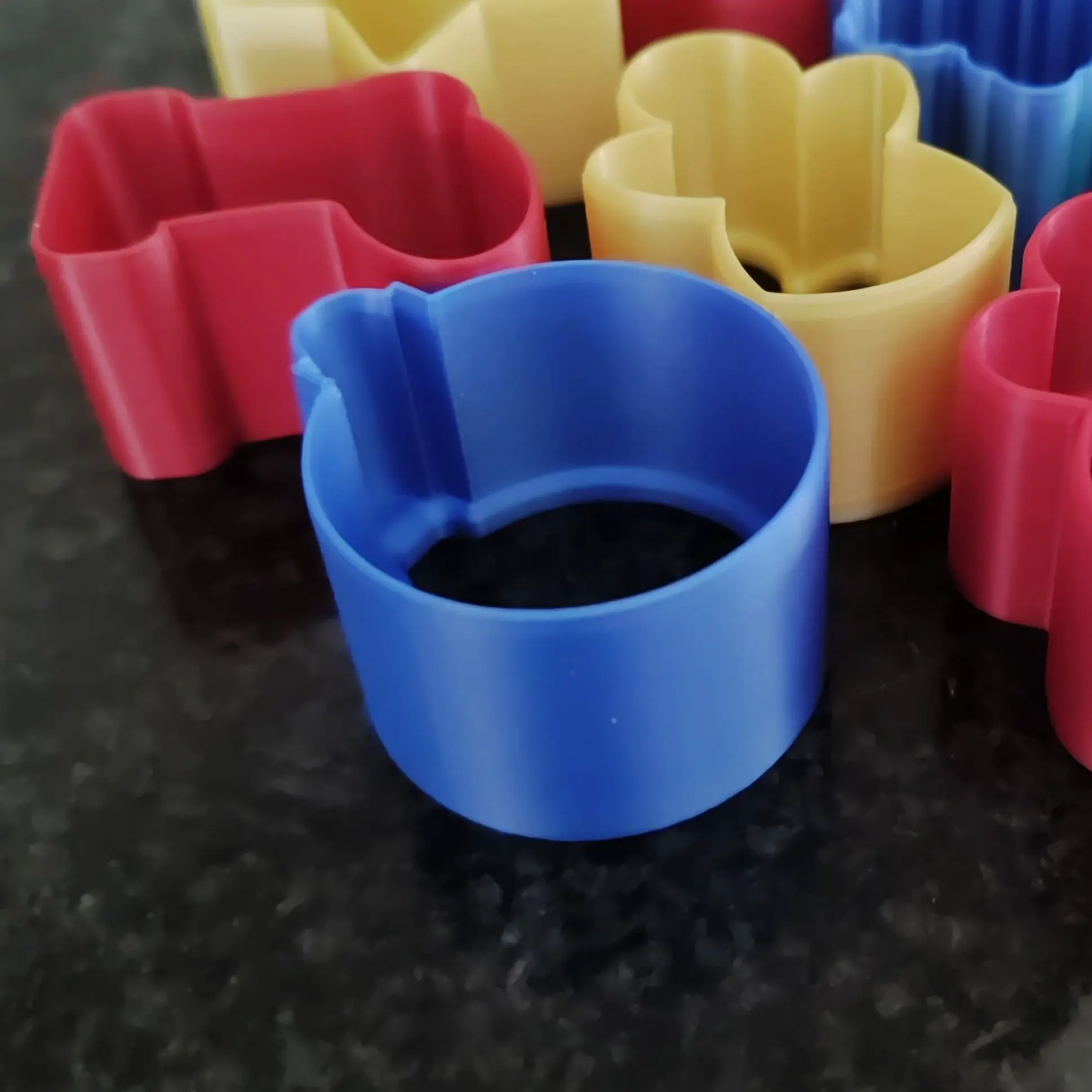CHRISTMAS TREATS - FRUITS - BREAD CUTTERS