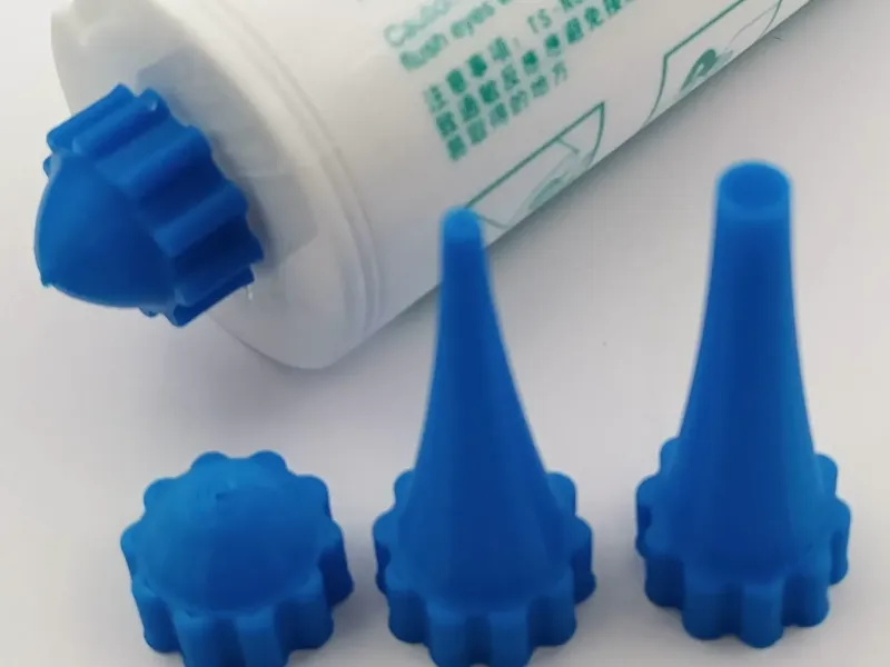 Seal gun nozzles and cork