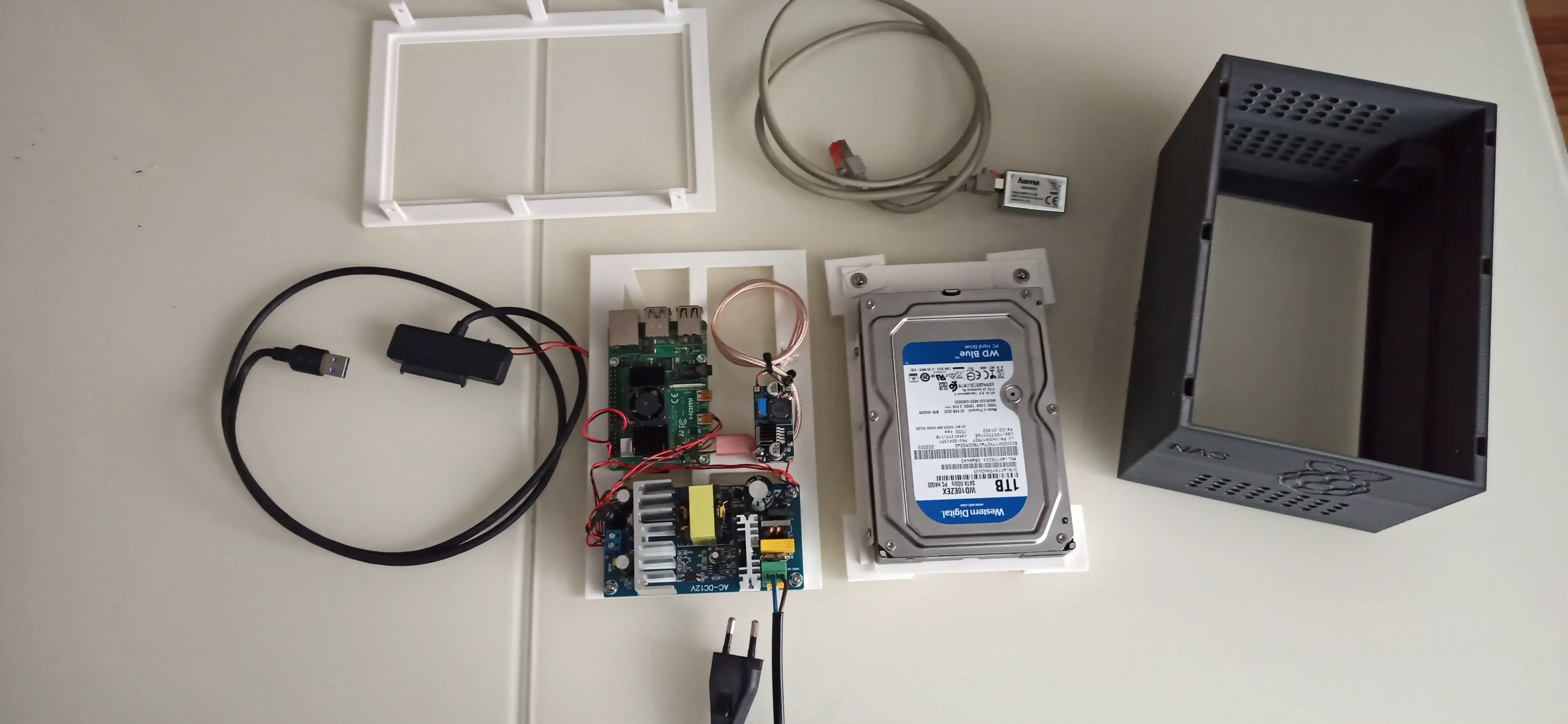 Rasperry Pi 4 + HDD als NAS mit OpenMediaVault by PerryDesig