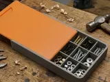 Screw box with lid-1