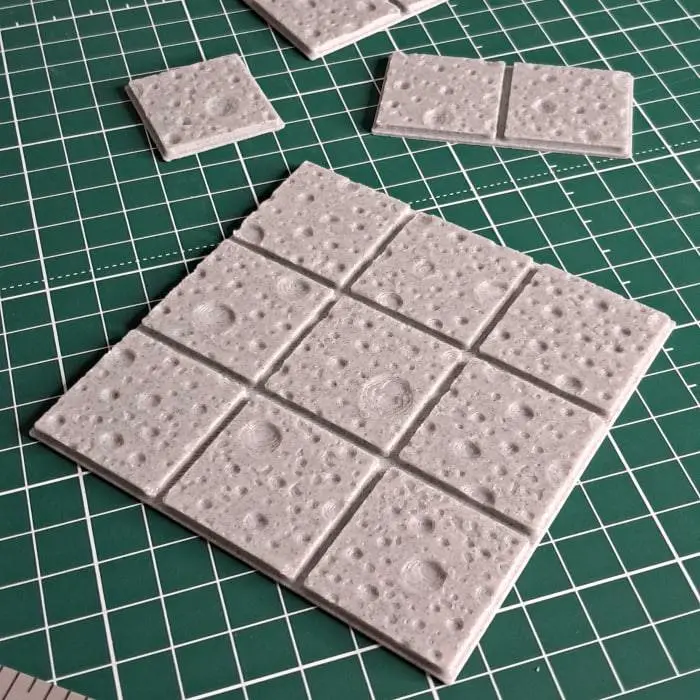 Moon craters FUN tilles terrain set - 1¼ inch tiles