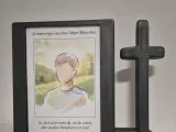 In Loving Memory – Standing Frame-1