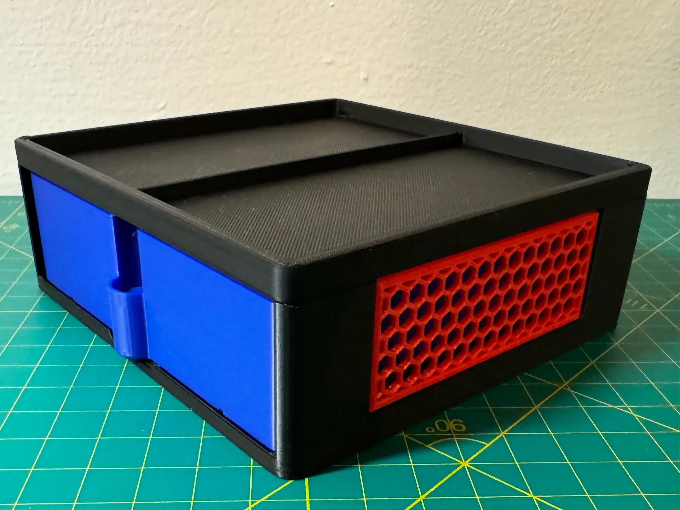 Lightweight Modular/Stackable Drawers