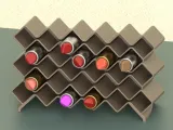 lipstick stand-0