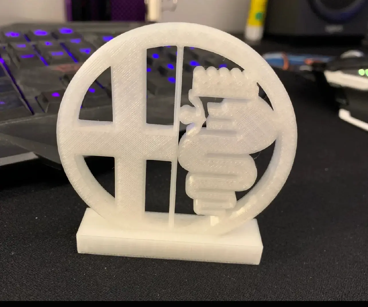 Alfaromeo logo+stand