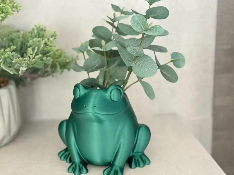 Froggy Planter