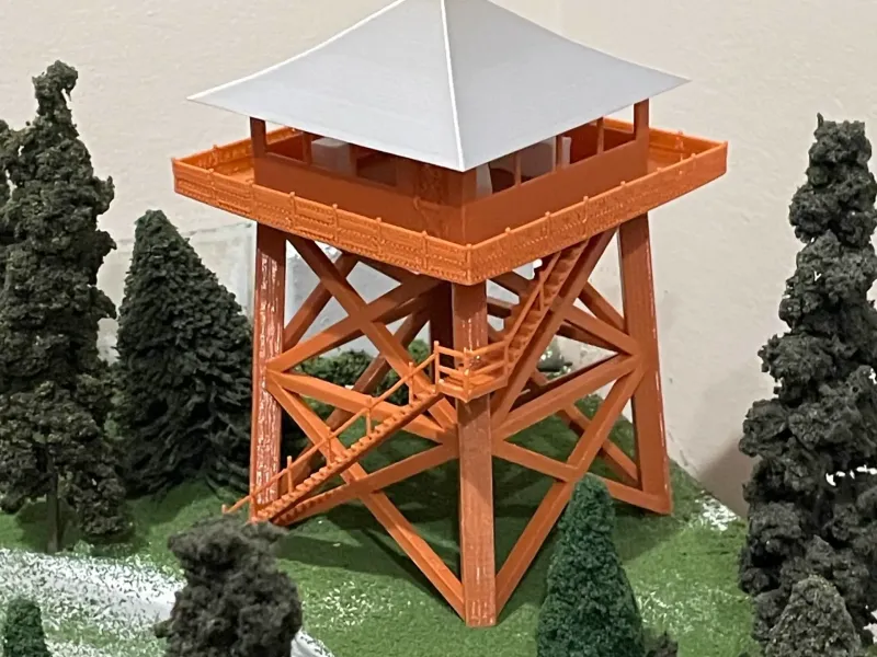 HO-Maßstab (1:87) Feuerwachturm (45,5- und 60-Fuß-Versionen)