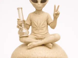 psychedelic alien