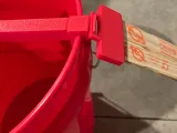 Bucket mouse trap-4