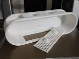 Electric toothbrush holder with removable grid-1