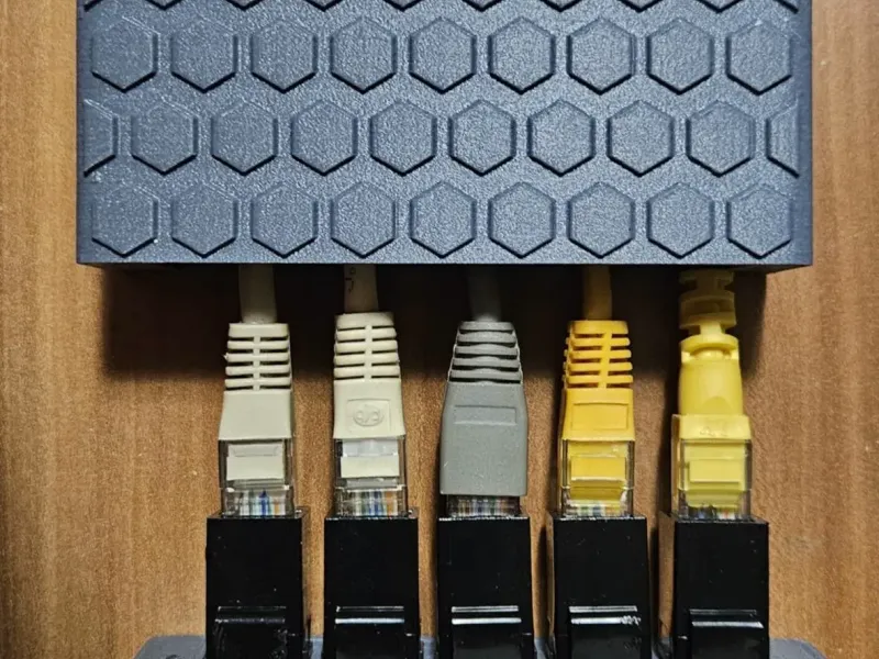 Box zur Montage von bis zu 5 Keystone-Modulen