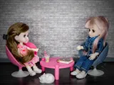 Modern Swivel Chair 1:12 Scale for miniature Dollhouses-3