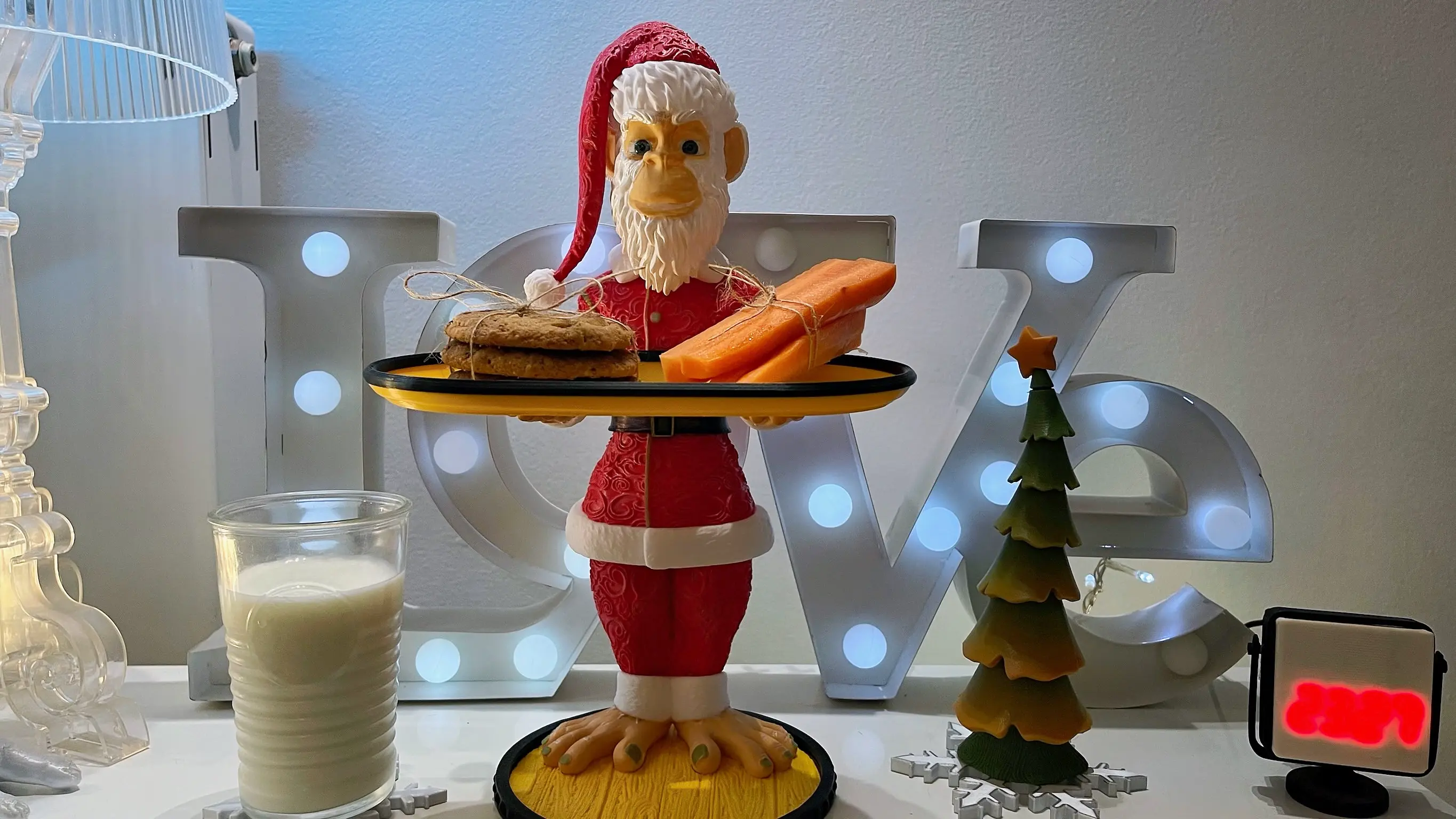 SANTA MONKEY BUTLER-TRAY