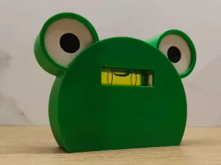 Frog spirit/bubble level