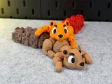 Gelenkiges süßes Eichhörnchen-3