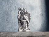 Praying Mother 2-2