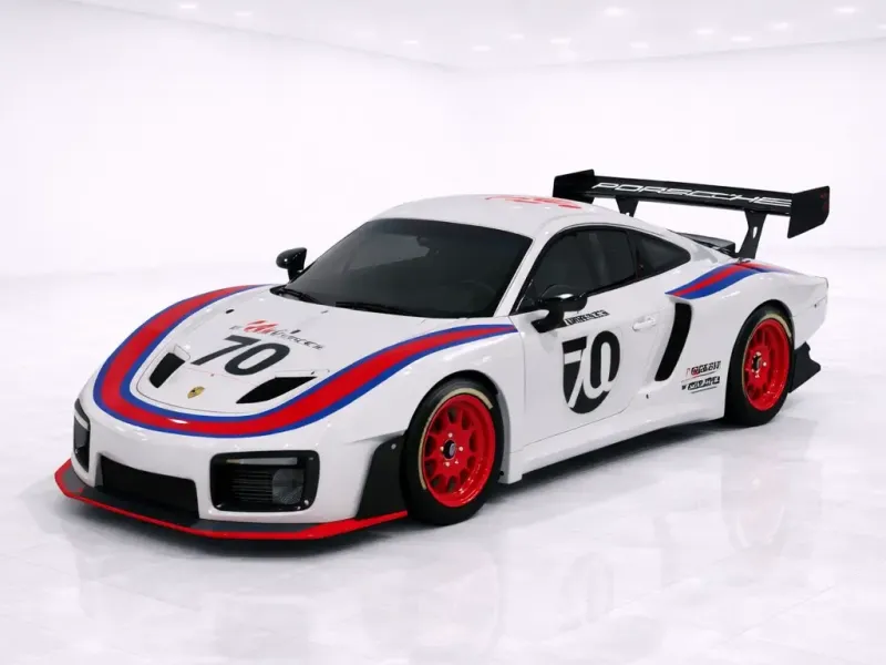Porsche 935 (2019)